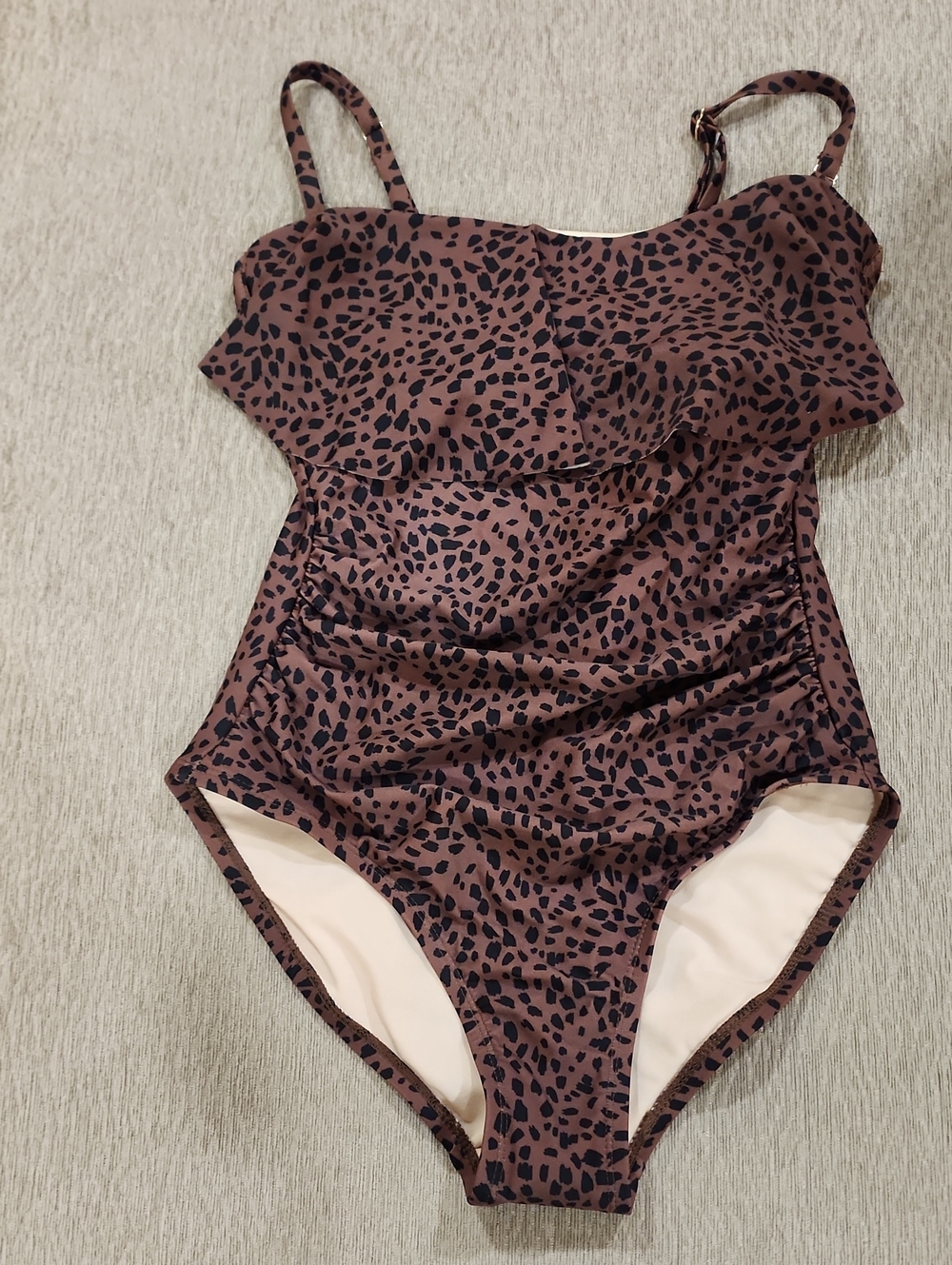 Kona Sol Bandeau Flounce Front Ruched One Piece Swimsuit Leopard Print Size S